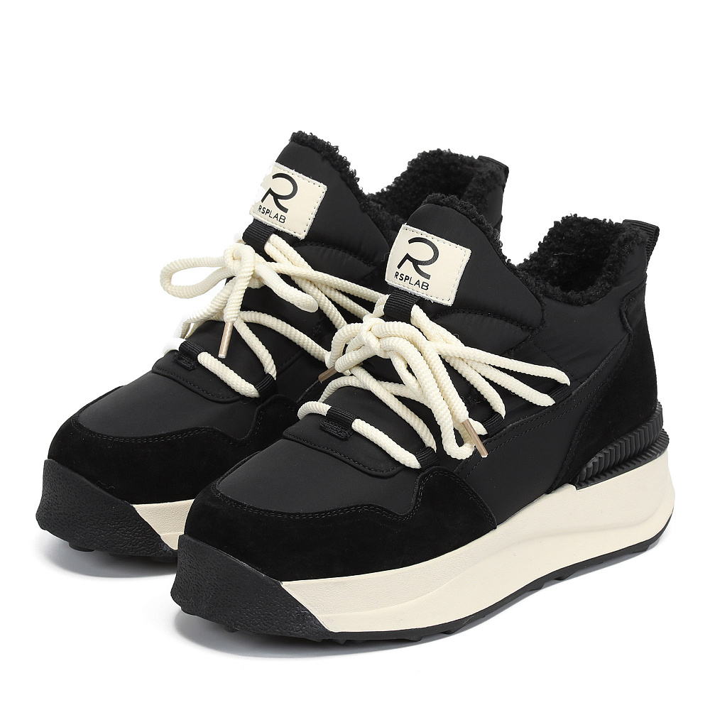 Черные зимние кроссовки